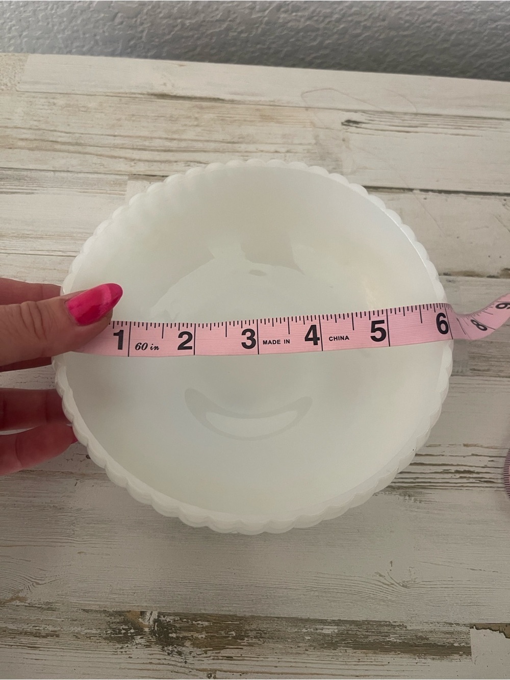 Vintage Fire King Milk Glass Ribbed Swirl Bulb Bowl - Picture 3 of 6